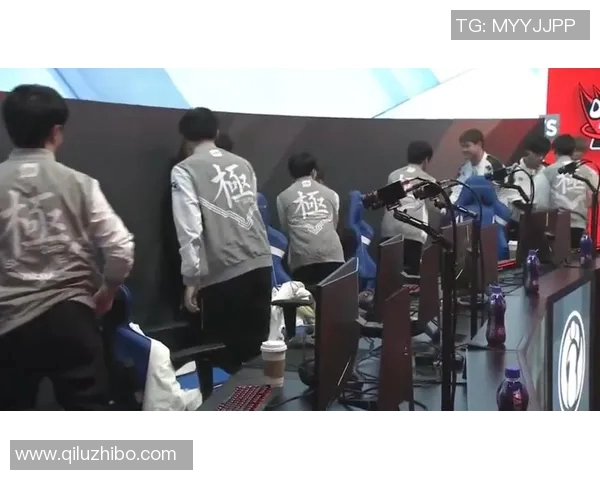 聚焦和平精英团队协作IG战队的默契与配合探讨