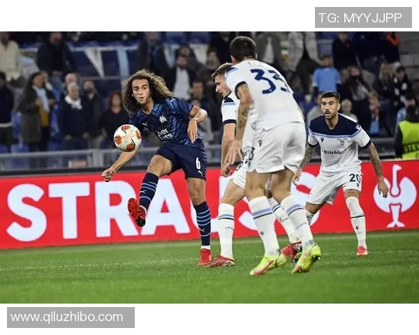 切尔西与罗马实力对比谁更具优势分析与历史交锋回顾 切尔西与罗马实力对比谁更具优势分析与历史交锋回顾